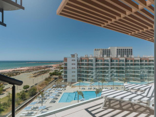 Dom Pedro Residences