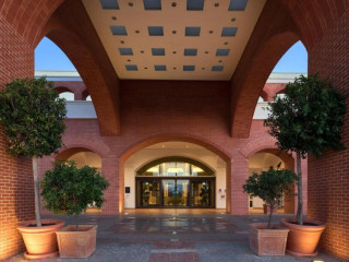 Domes Lake Resort