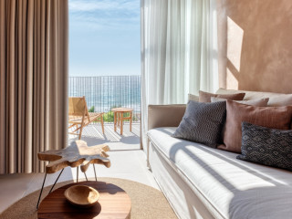 Domes of Corfu, Autograph Collection