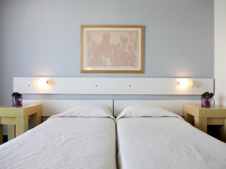 Dorian Inn - Sure Hotel Collection by Best Western