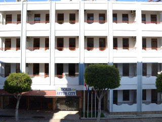 Epico Seafront  Garden Apartments