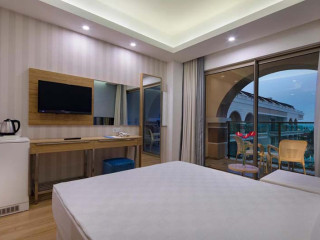DOSINIA LUXURY RESORT