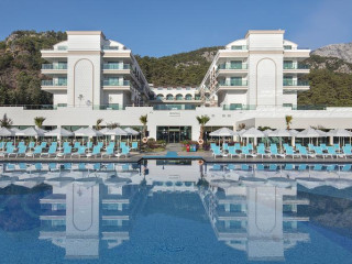 DOSINIA LUXURY RESORT HOTEL