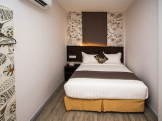 DOUBLE M AT KL SENTRAL