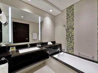 DoubleTree by Hilton Doha Al Sadd
