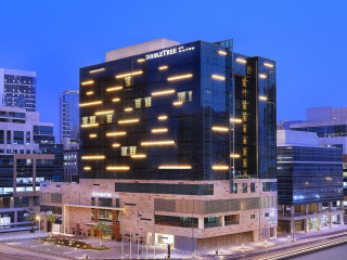 DoubleTree by Hilton Dubai - Business Bay