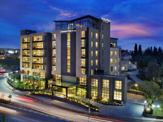 DoubleTree by Hilton Hotel Istanbul - Tuzla