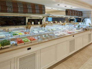 DoubleTree by Hilton Hotel Izmir - Alsancak