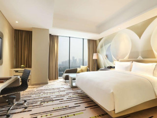 DoubleTree by Hilton Hotel Jakarta - Diponegoro