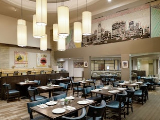 DOUBLETREE BY HILTON LOS ANGELES DOWNTOWN