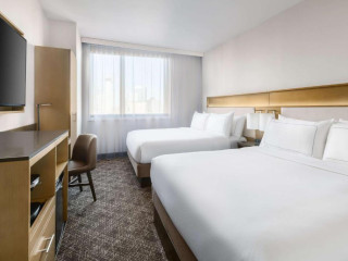 DoubleTree by Hilton New York Times Square South