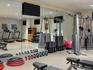 Doubletree By Hilton New York Times Square West