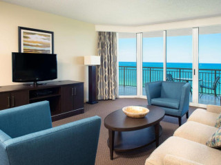 DoubleTree by Hilton Ocean Point Resort - North Miami Beach