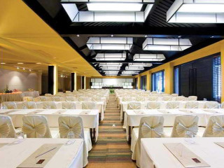 DoubleTree by Hilton Phuket Banthai Resort