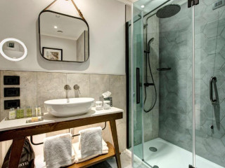 DoubleTree by Hilton Rome Monti