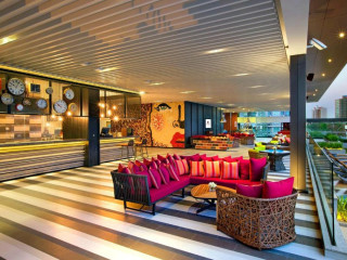 DoubleTree by Hilton Sukhumvit Bangkok