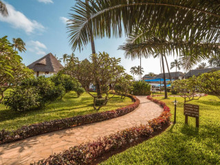 Nungwi Beach Resort by Turaco (ex. DoubleTree Resort by Hilton Nungwi)