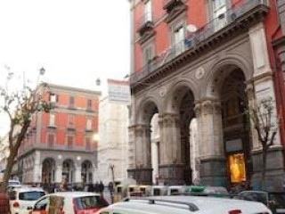 Duomo Luxury Suites