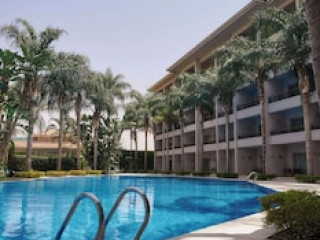 DUSIT THANI LAKEVIEW