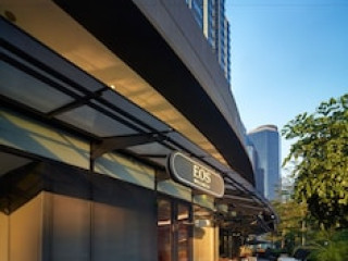 E AND O RESIDENCES