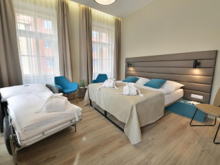 Ea Hotel New Town