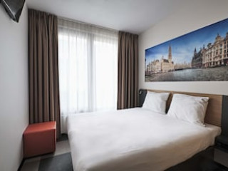 EASYHOTEL CITY CENTRE