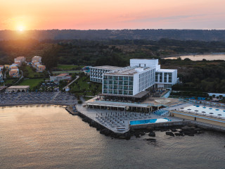 Eden Roc Resort Hotel