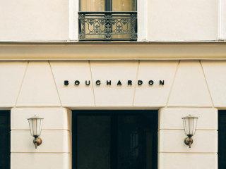 EDGAR SUITES - BOUCHARDON
