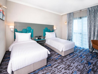Edge Creekside Hotel