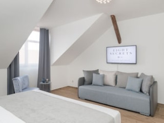 EIGHT SECRETS BOUTIQUE RESIDENCE