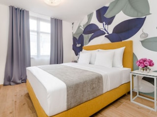 EIGHT SECRETS BOUTIQUE RESIDENCE