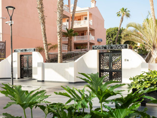 El Duque Hotel