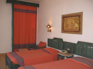 EL FARAANA REEF RESORT