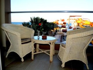 EL KARMA AQUA BEACH RESORT