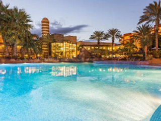 ISLAND CITY HOTEL & SPA