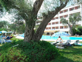 Elea Beach Hotel