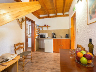 Elefteria Apartments