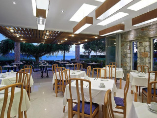 ELEFTHERIA  HOTEL
