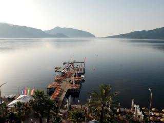 Elegance Hotel International