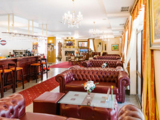 ELEGANT LUX HOTEL