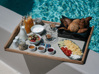 Elements Cozy Suites