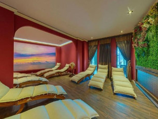 HOLIDAY INN EXPRESS MALAGA AIRPORT