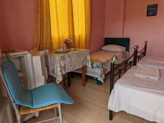 Eleni Rooms