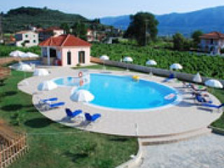 ELENI STUDIOS & APARTMENTS