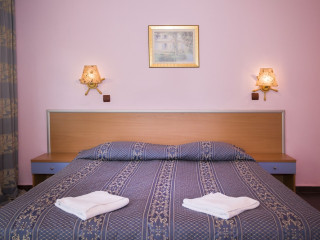 Elenite Villas