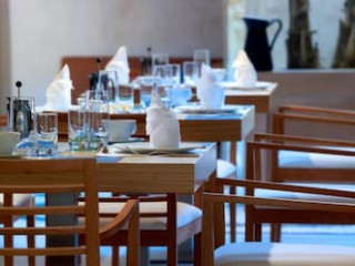 ELIA PORTOU LUXURY RESIDENCE