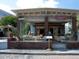 Elixir Del Mar Cafe Bar Restaurant