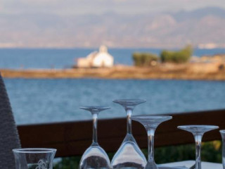 Elmi Suites Beach Hotel