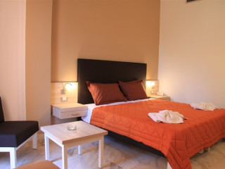ELOTIA HOTEL