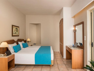 ELOTIS SUITES